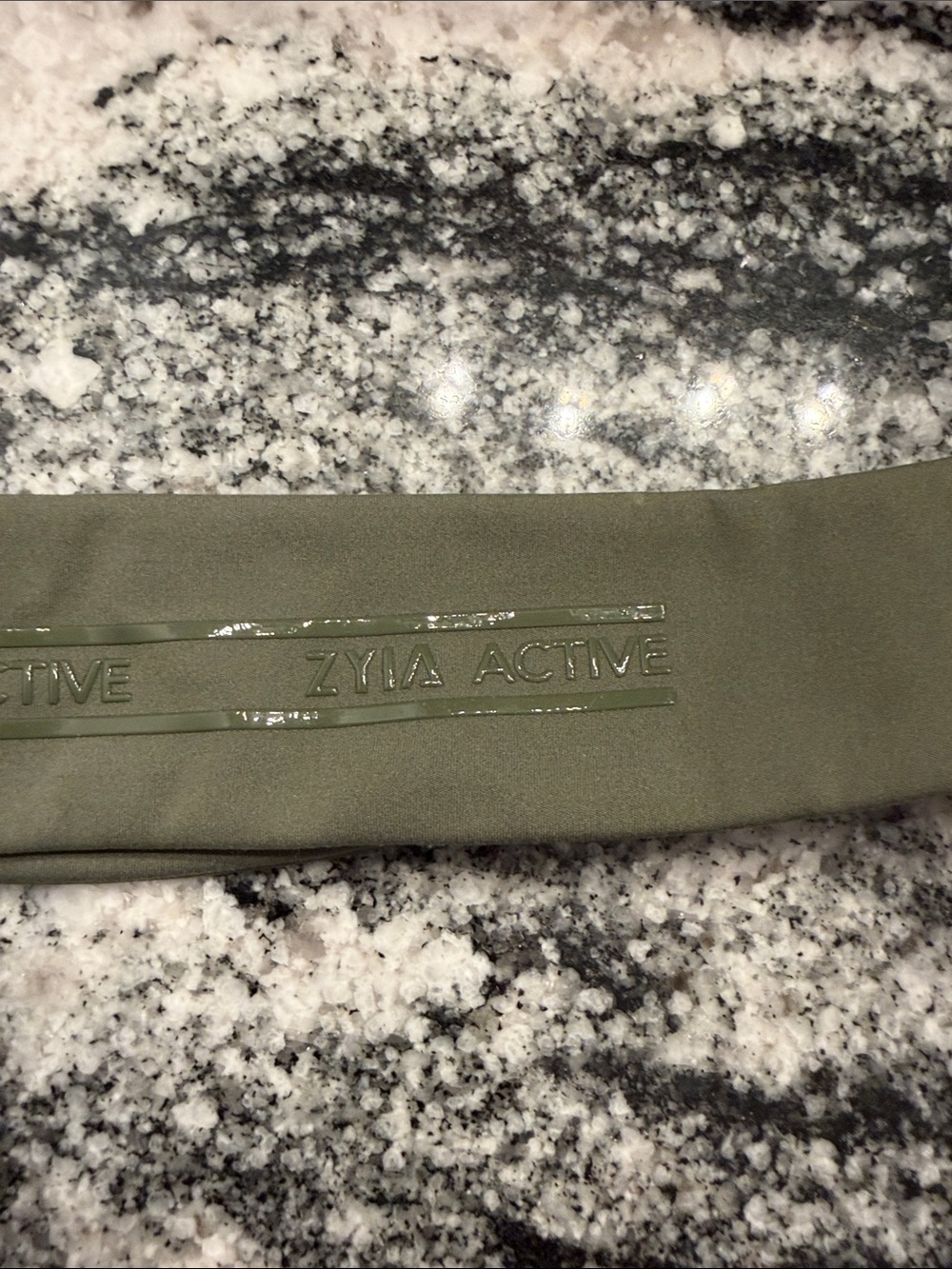 ZYIA Active Wide Fitness Headband Olive Green - Picture 6 of 6
